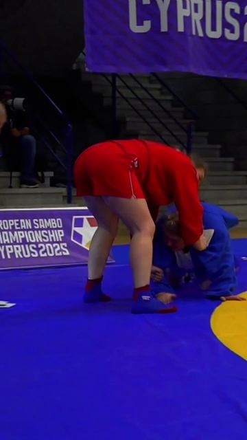 Maryia KANDRATSYEVA (FIAS2) vs Elene KEBADZE (GEO) — a powerful moment from this thrilling bout!