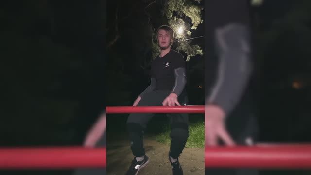 Ночная тренировка в парке Гагарина
Вторая часть