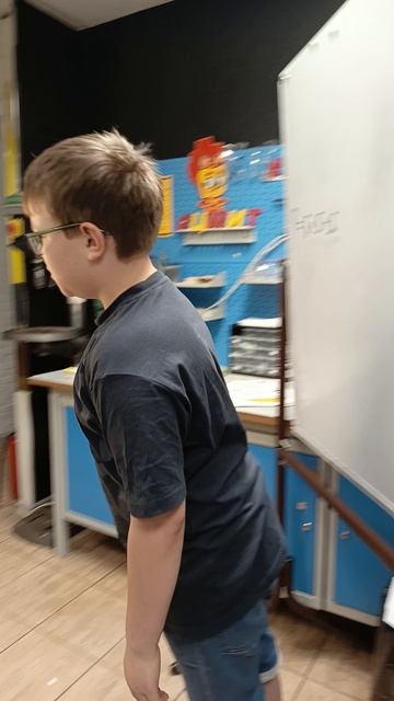1000000580.mp4