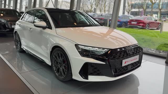 Audi RS 3 Sportback 2025 - Интерьер и Экстерьер