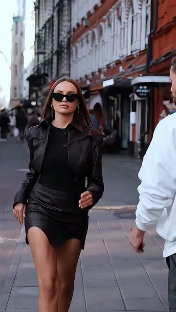 SNo0KkTSiP0 - Beautiful Street Fashion Outfits Style #shorts