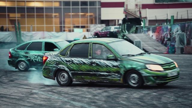 Кейс: Видеоотчет с шоу каскадеров "Short Race"