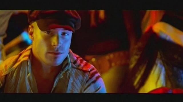 Это была любовь - клип 2002 года. Трек был изначально написан на русском и английском.