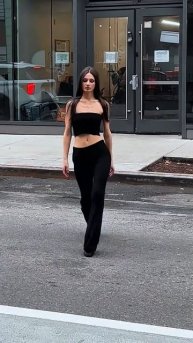 TBQ6-kmpDCM - Beautiful Street Fashion Outfits Style #shorts