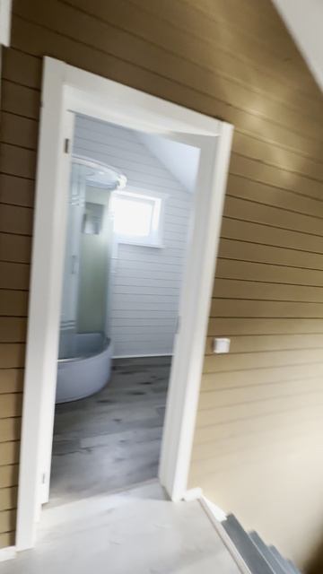 2-х этажный дом, 4 спальни, 2 санузла, водяной теплый пол+ стяжка