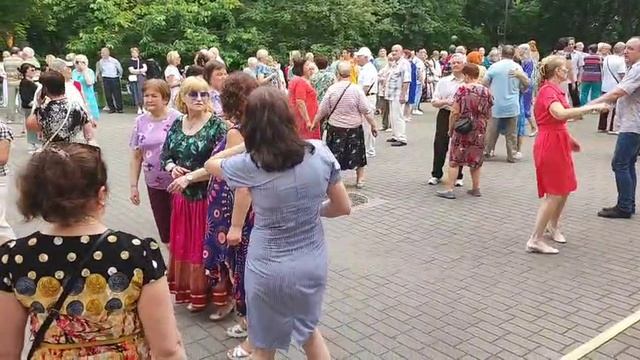 Мы такие разные..... 08.06.25 Гомель парк Луначарского 🥰💫