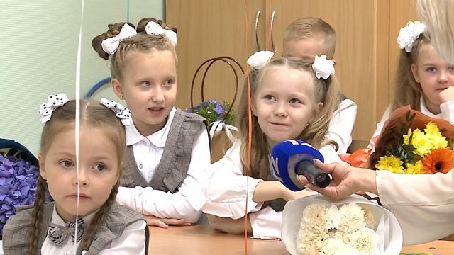 Почти 5 тысяч маленьких череповчан сегодня впервые пе?