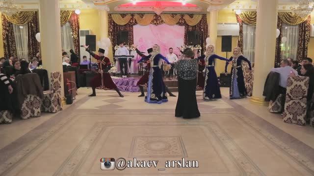 Праздничный концерт . Саният Надирбекова.  Кумыкские песни поёт.