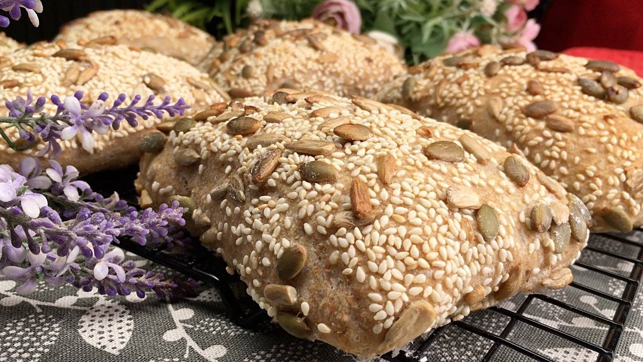 АРОМАТНЫЙ ХЛЕБ С СЕМЕЧКАМИ — просто, вкусно и идеально к любому столу!
