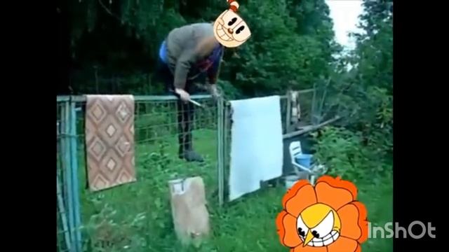 Как правильно прыгать на врага с топором | Мем