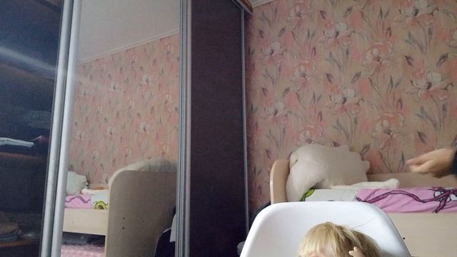 видео маленькое с Алёной и Сашей
