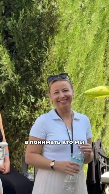Готова перестать жить по инерции и начать осознанно формировать свою реальность?
Я — Клавдия Храбры