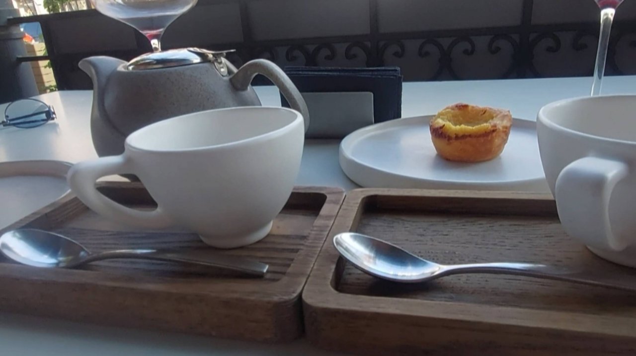 Фонтан Адам и Ева. Ресторан Hello Coffee.Мира 86 Красноярск