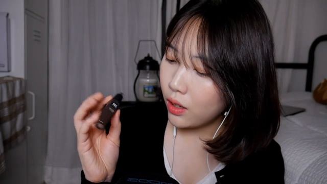 DOOBOO ASMR. Тихий голос, звуки рта, движения рук, косметика.