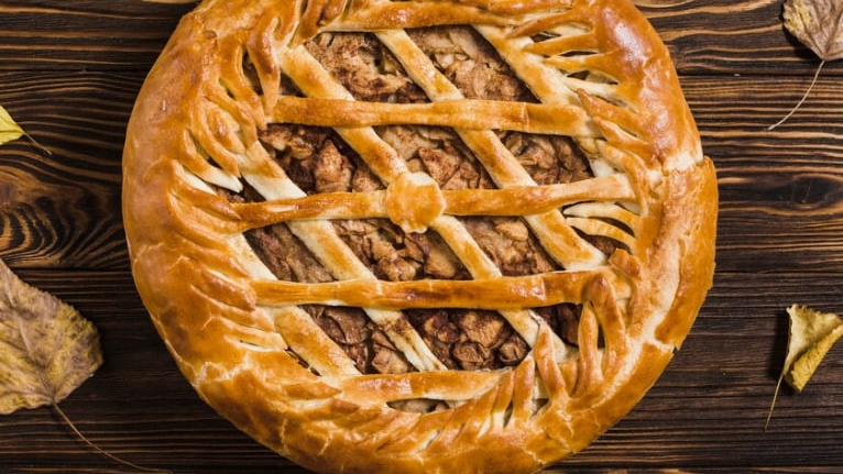 Сочный мясной пирог для всей семьи
