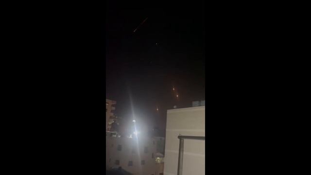 Кадры Второй Волны Ракетной Атаки Ирана По Израилю.