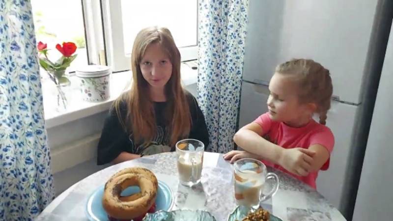 Внучки опять заблудились.