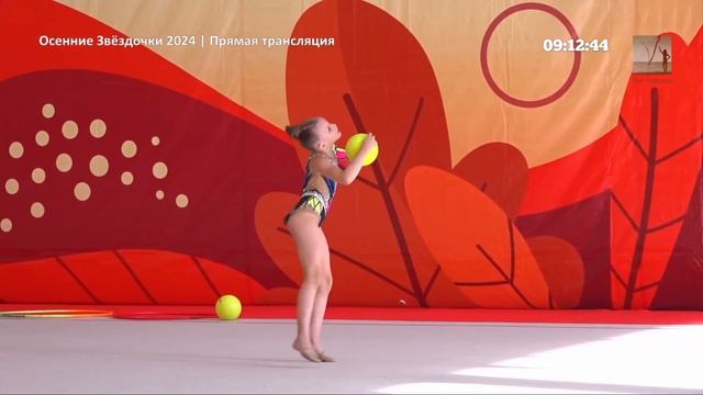 Абрамова Милана выступление с мячом