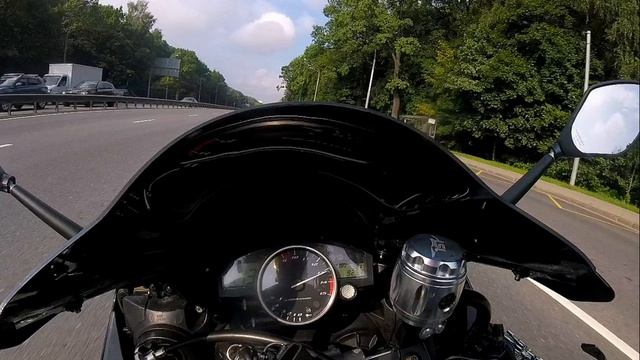 Yamaha R1 на работку