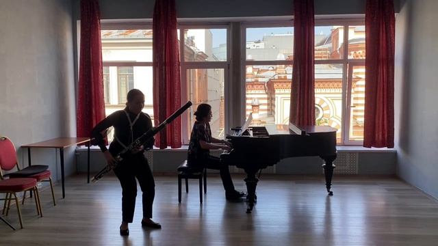 Сапожникова Полина - фагот, концертмейстер - Елена Леджинова