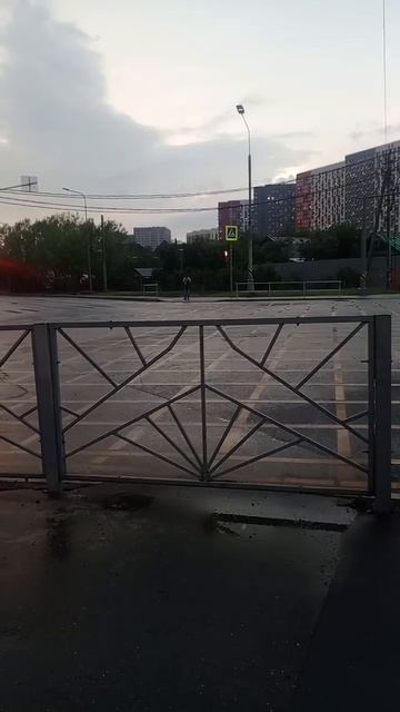 жизнь ломает сильнейших...