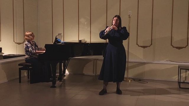 В.А. Моцарт концерт для гобря C dur I часть с каденцией