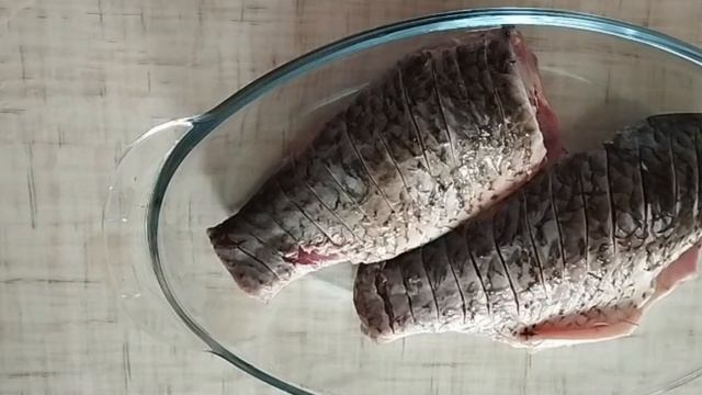 Караси в сметане. Идеи для ужина