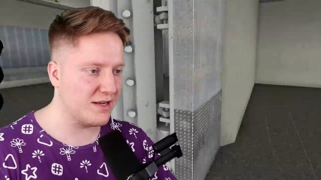 Поззи ЗРЯ Я ЗАШЁЛ СЮДА В ROBLOX...