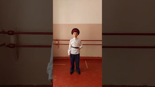 русская народная песня "Донцы-молодцы"
исп. Николай Приходько
МБУ ДО "ДШИ №1 г.Стаханова", 1 класс