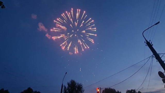 Вязьма. Салют на день города 786 лет.