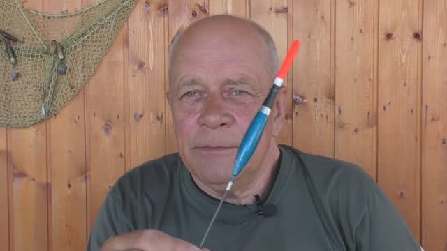Проверяем  огрузку поплавков!