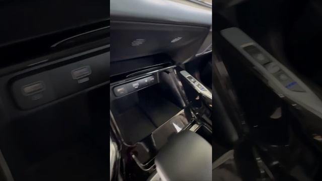 Kia Sorento 2023г.mp4