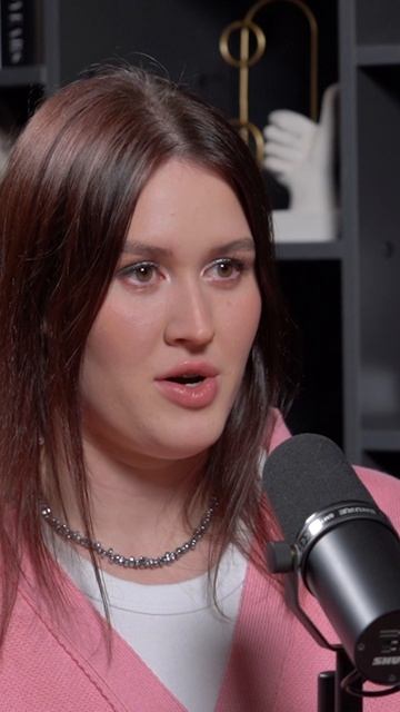 В СВОЙ 1 СЕЗОН В СУПЕРЛИГЕ ТАК СТРЕЛЬНУТЬ ЭТО КАЙФ Полина Беликова #shorts #лицаволейбола #подкаст