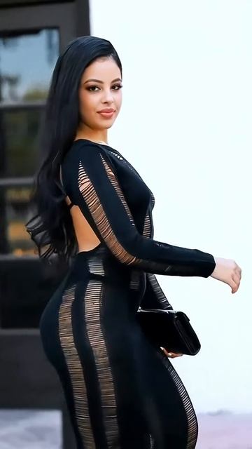lgQEmzEtqfo - Beautiful Street Fashion Outfits Style #shorts