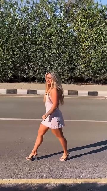 q90ITWzTT1k - Stunning pink minidress outfit: Summer outfit idea for the day #fashion #style #outfi