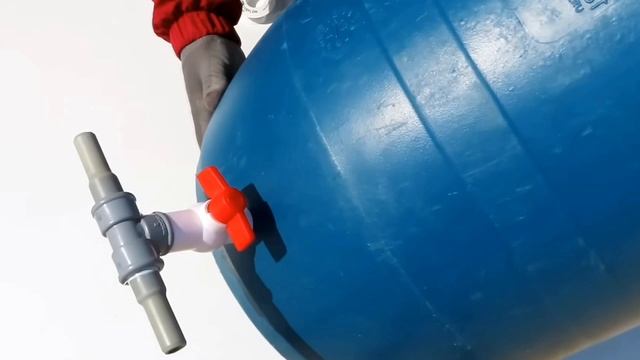 Капельный полив из бочки без насоса Самоделка своими руками для дома дачи огорода