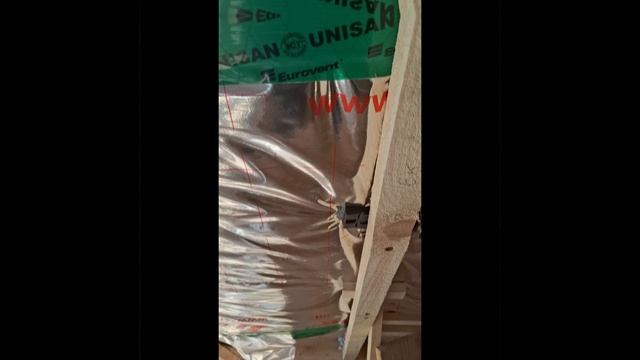 1000026523.mp4 (Собака слушает о планировании крепления  имитации бруса внутри дома А-фрейм)