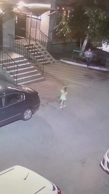 В машину въехали головой