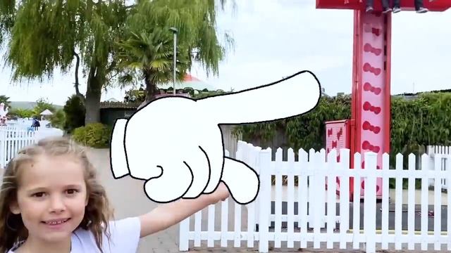 Мистер Макс Макс прячется от динозавров