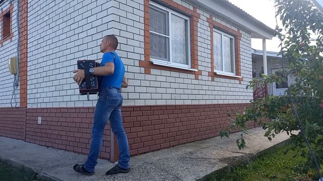 Одинокая гармонь