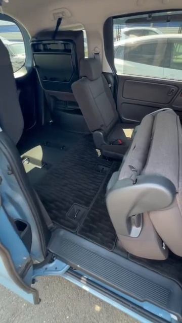 СКЛАДЫВАНИЕ ЗАДНИХ СИДЕНИЙ HONDA FREED 2022