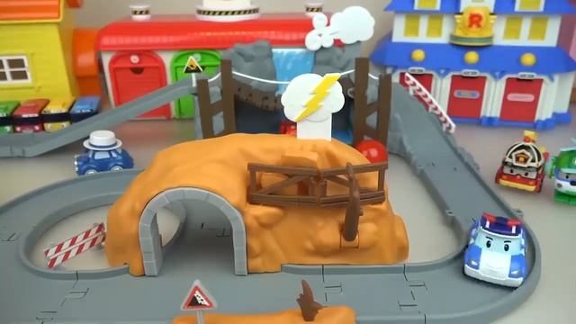 Poli cars