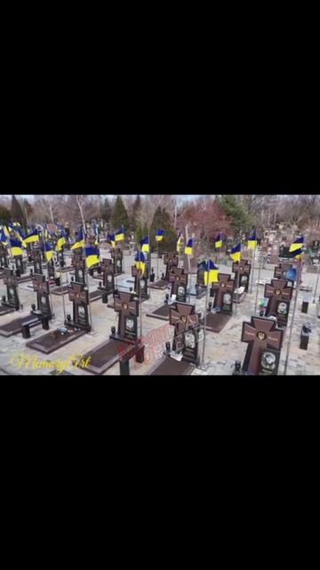 При власти кондитера жить было не сладко, а при власти комика — не смешно