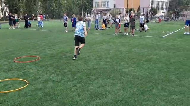 Встречные эстафеты в последний день первой лагерной смены