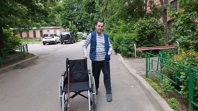 Жизнь после инсульта.День посёлка,прогулка.