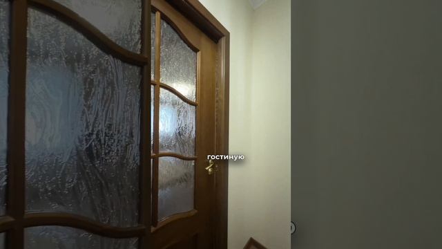 Обзор трёхкомнатной квартиры в кирпичном доме 2007 года постройки с индивидуальным отоплением