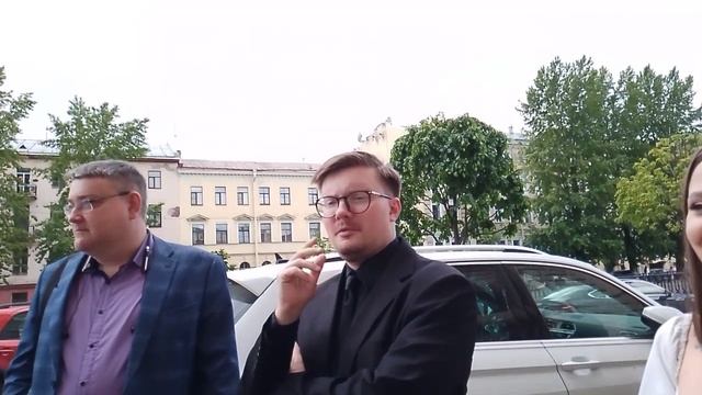 Лендок. Перед показом.