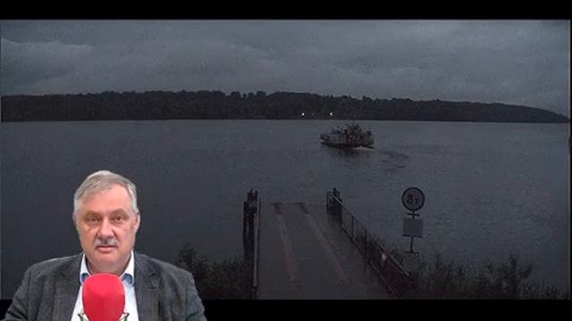 Дмитрий Евстафьев. А он？