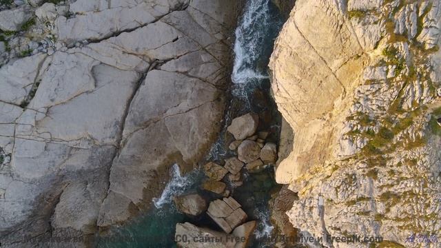 Клип, созданный искусственным сверхразумом - искусство будущего! - Hollows Cove -- Ayla Nereo -- Pla