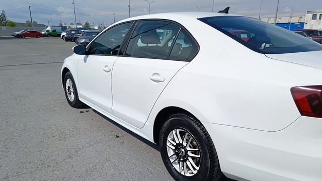 Volkswagen Jetta 1.6 MPI AT (110 л.с.) 2017